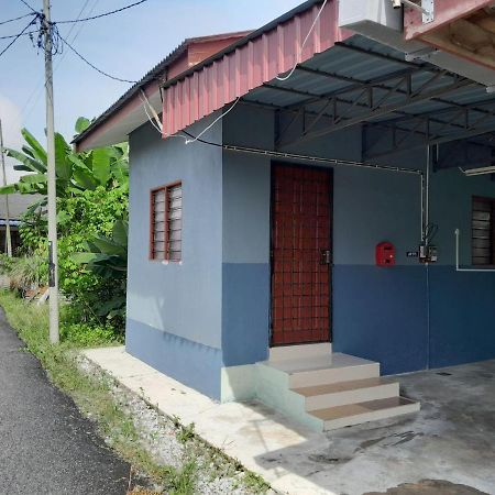 Guesthouse Mokteh Kuala Terengganu Exterior photo