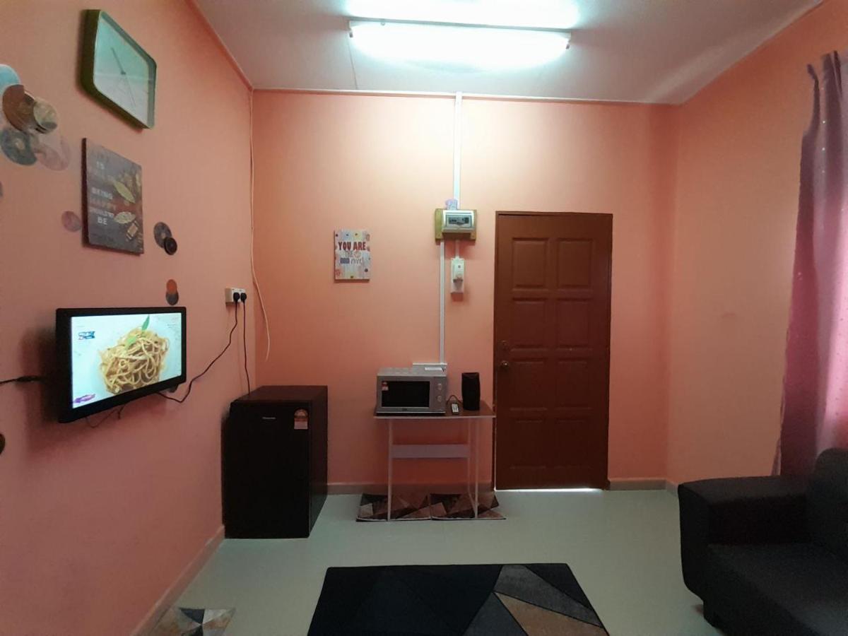 Guesthouse Mokteh Kuala Terengganu Exterior photo