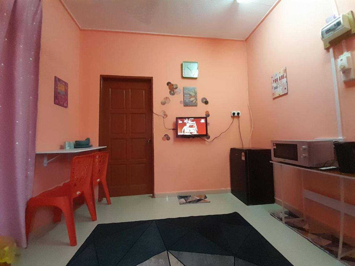 Guesthouse Mokteh Kuala Terengganu Exterior photo